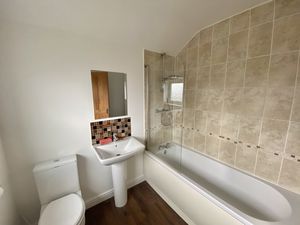 Bathroom/WC- click for photo gallery